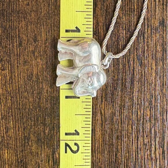 Sterling Silver 925 Elephant Three Dimensional Pendant Necklace Size 24" Length - Picture 10 of 14